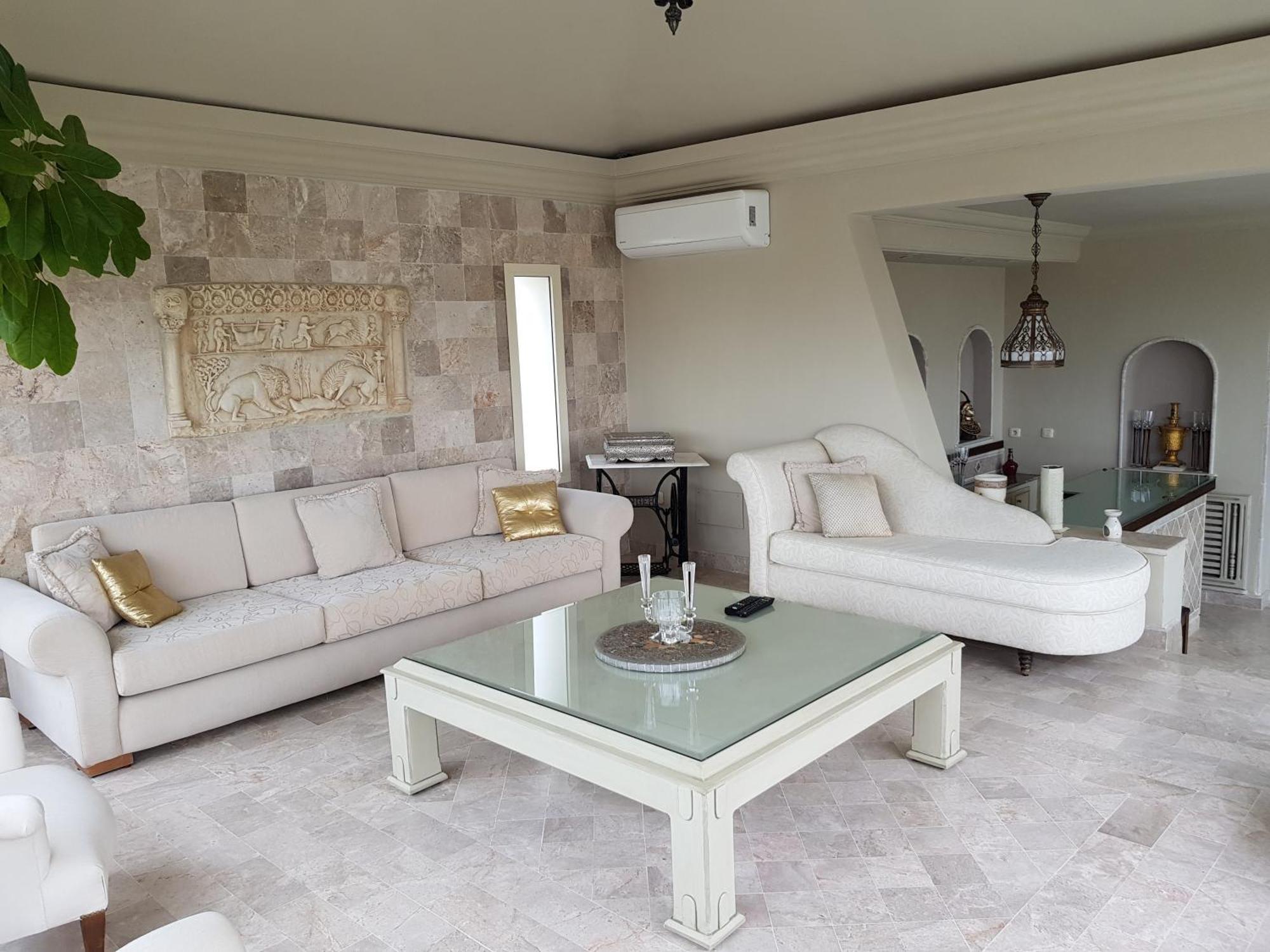 Maison D'Hotes Dar Ennassim La Marsa Rum bild